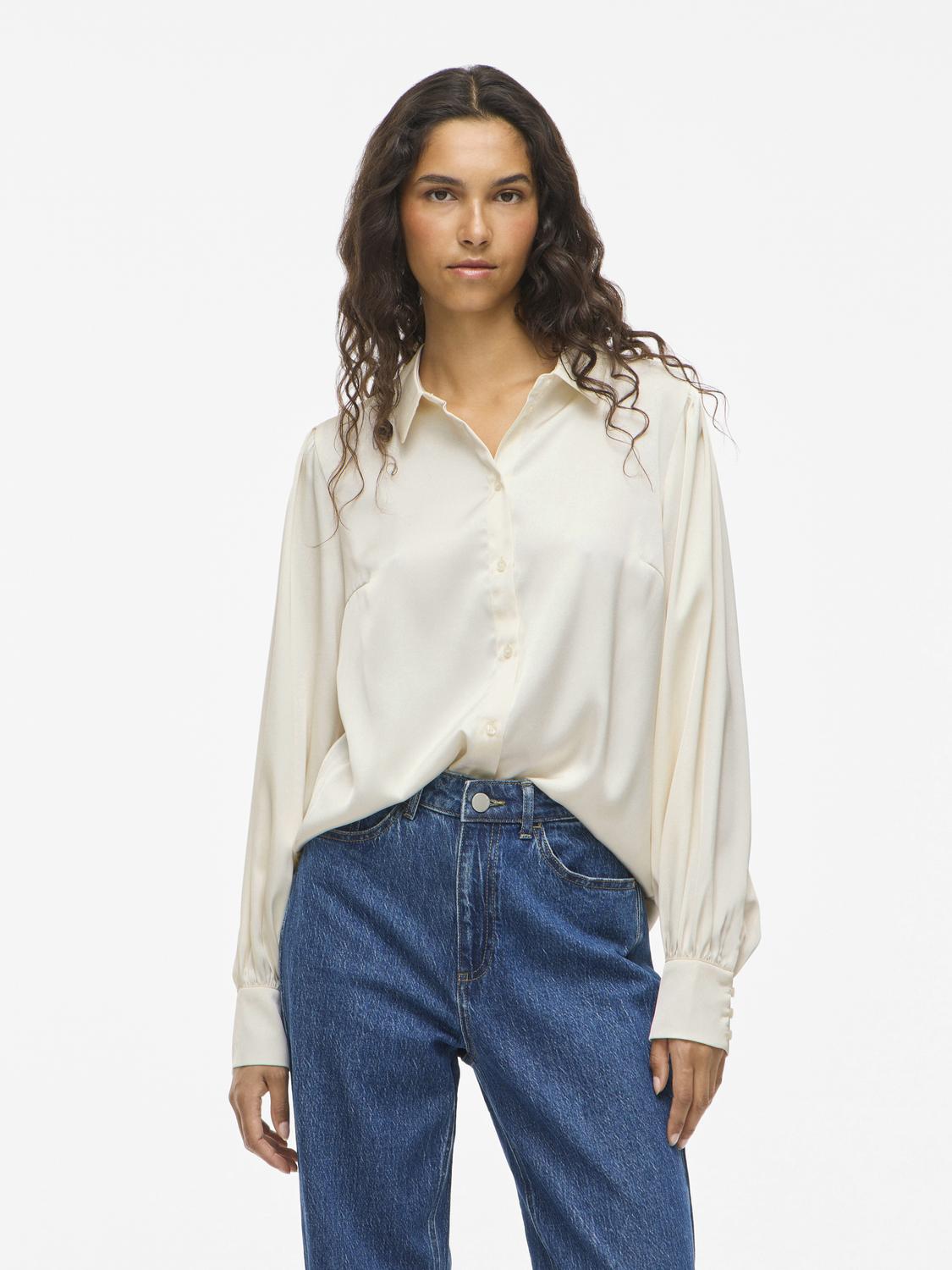 model_shot-front